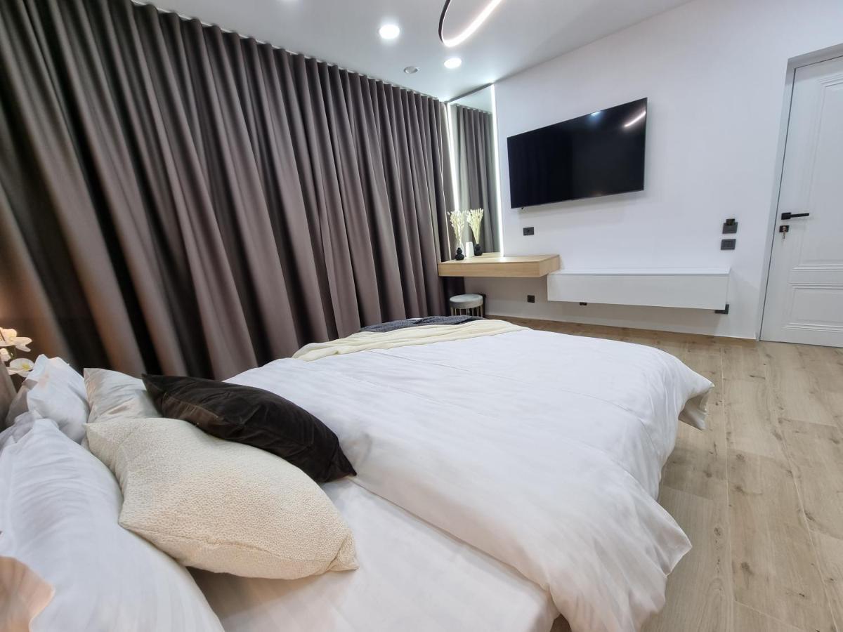 Casa Chiper - Apartament Parter Брашов Екстер'єр фото